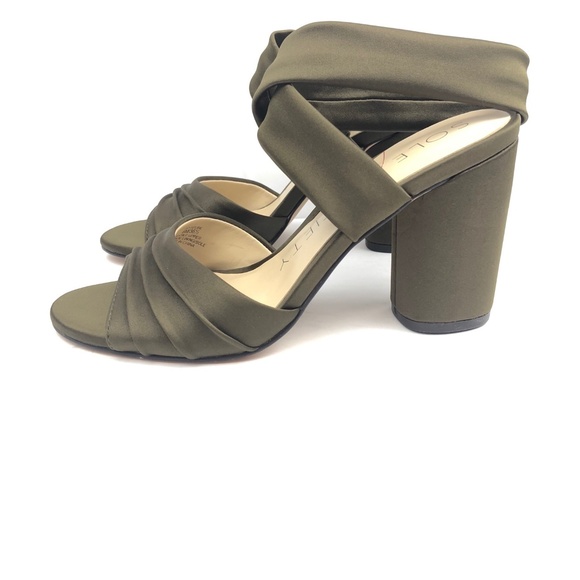 Sole Society Women's WMNS Green Heels New With Box - Picture 2 of 6